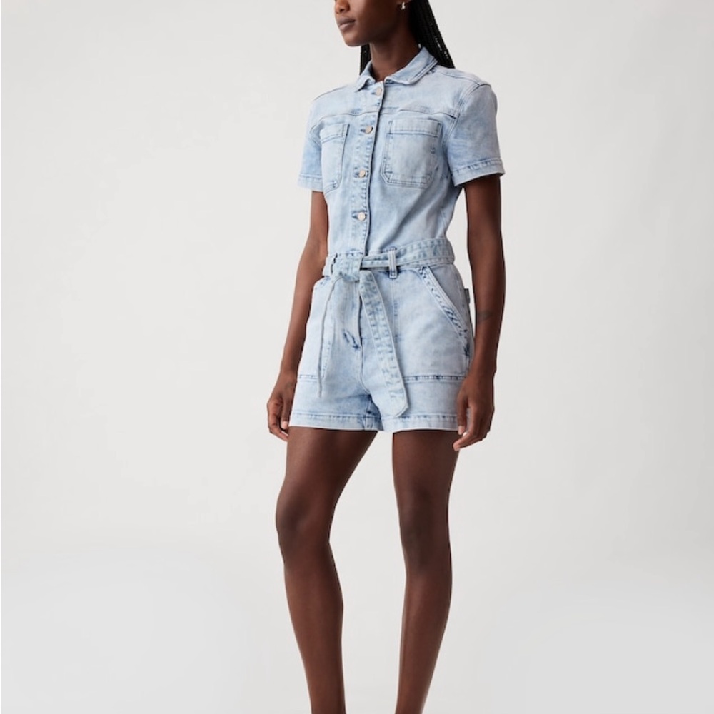 NWT Gap Stretch Denim Romper size 2